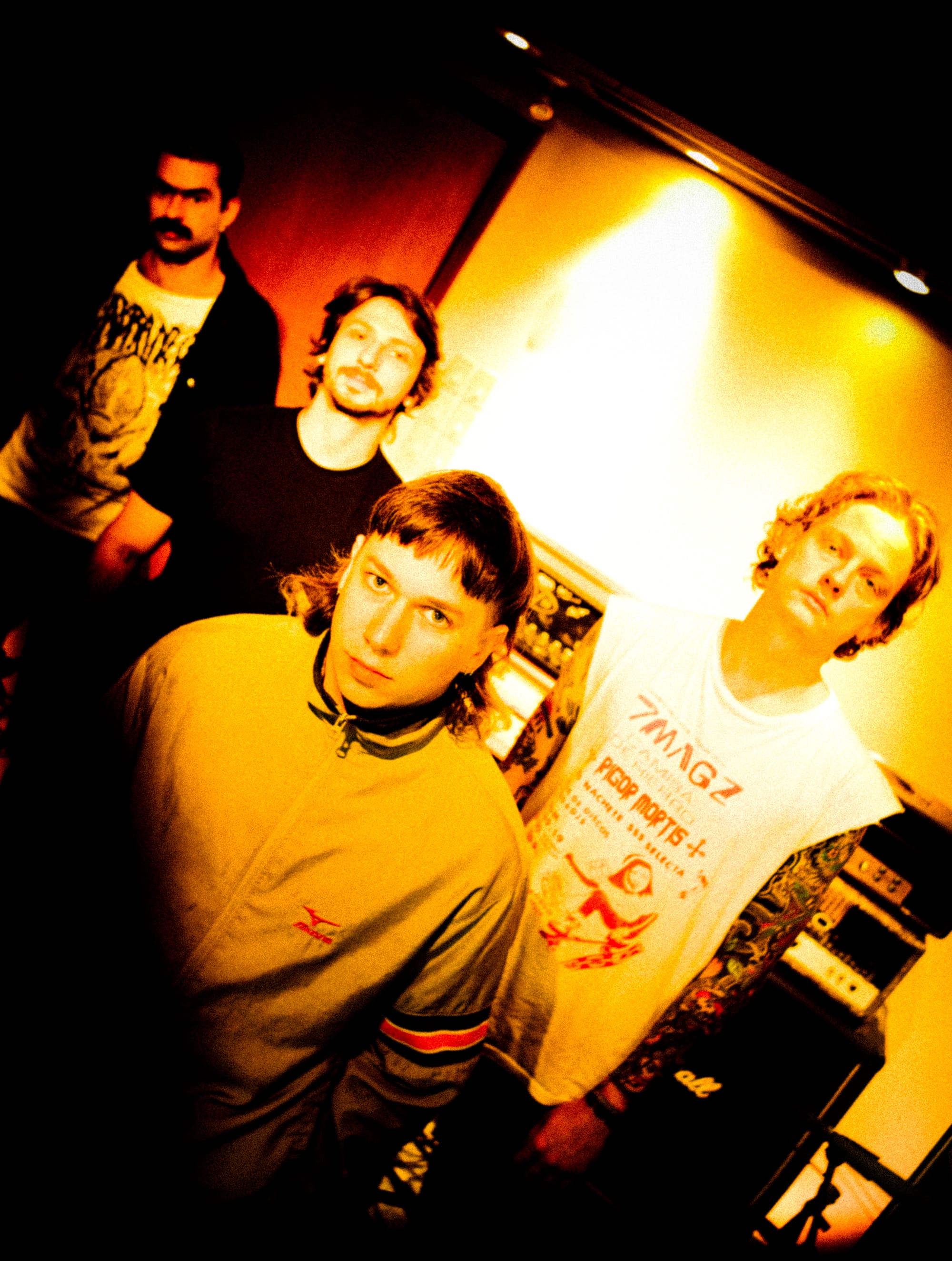 O primeiro disco do Budang é acelero do início ao fim