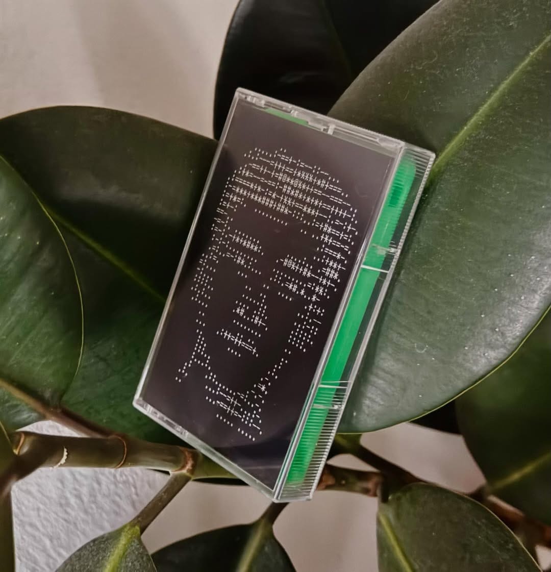 Malware é a sátira de Starkenoten sobre a internet