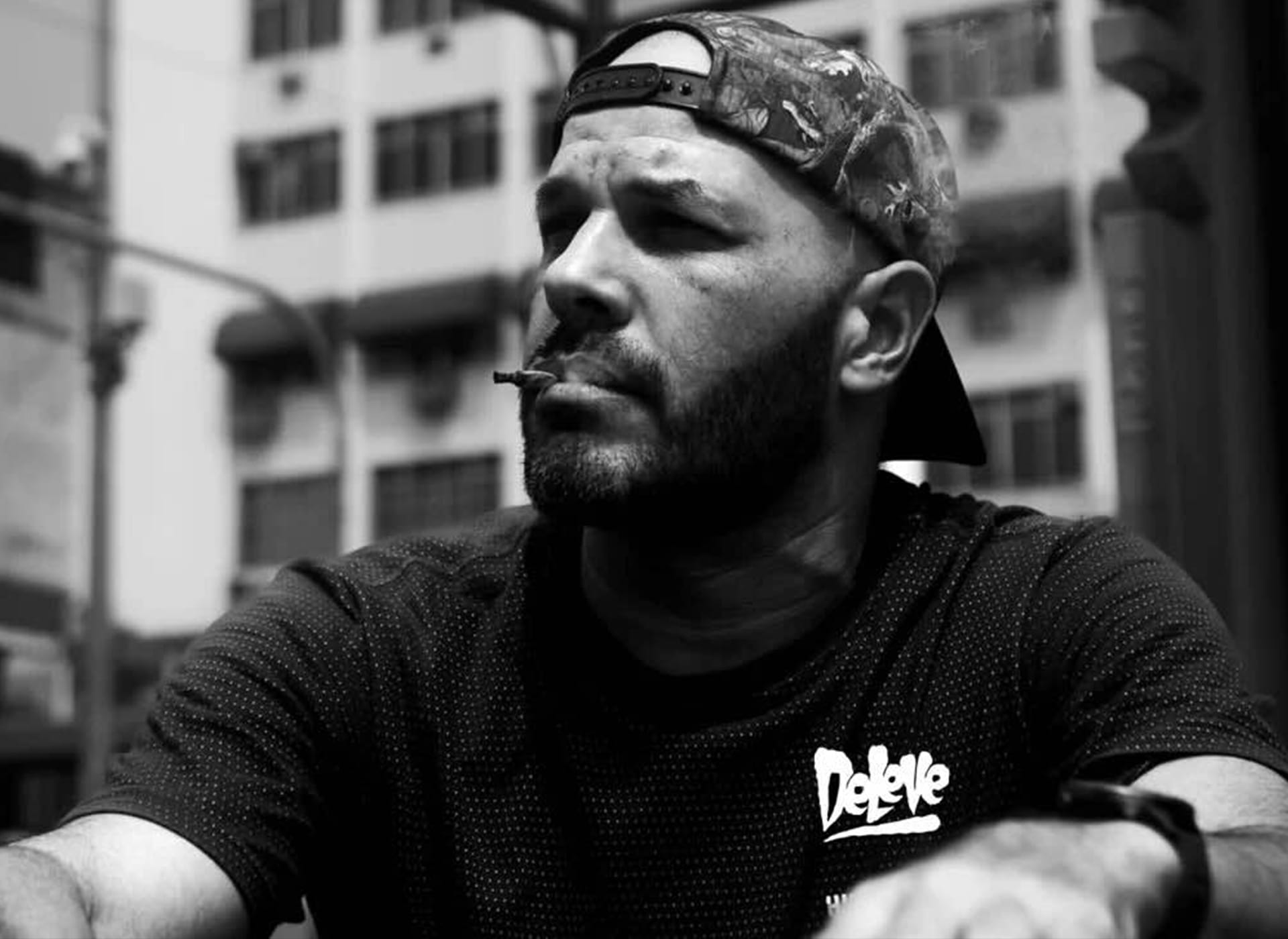 A lenda voltou: De Leve, Mantendo o Rap Vivo