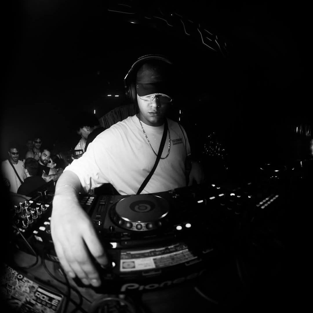 VIANA PROD transforma a música eletrônica em linguagem