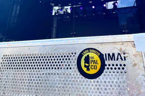 Lado Direito do Palco é mais do que um lugar para encontrar os amigos