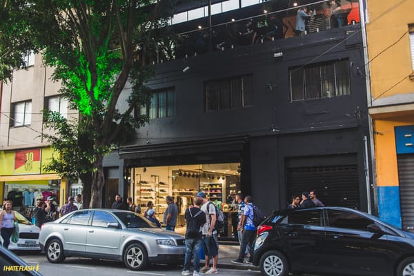 O que uma década transformou na cultura sneaker no Brasil